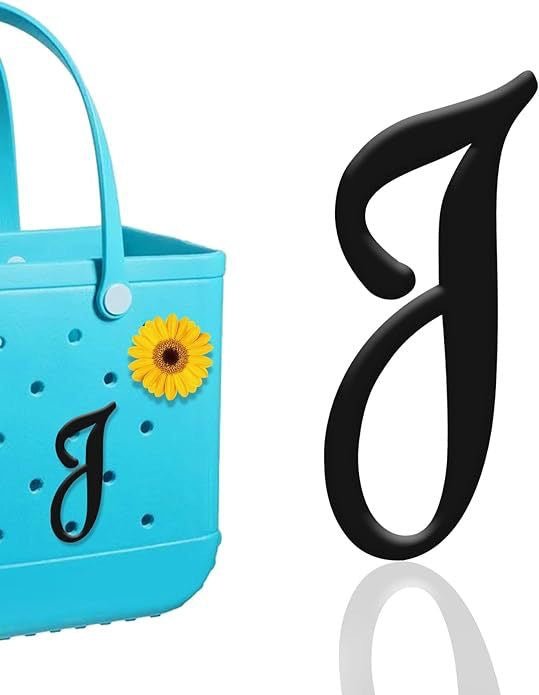 26-piece beach bag with letter accessories
