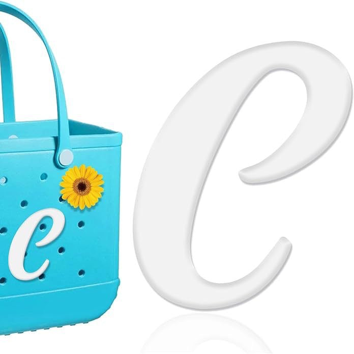 26-piece beach bag with letter accessories