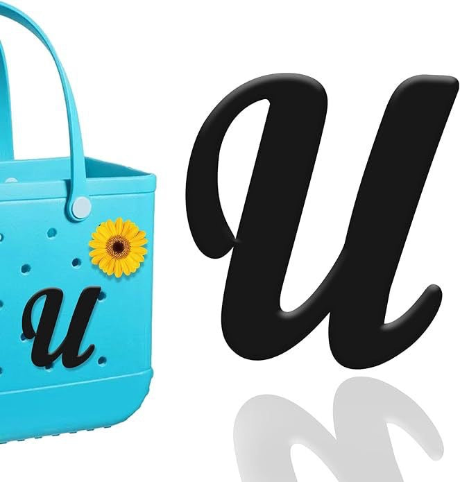 26-piece beach bag with letter accessories