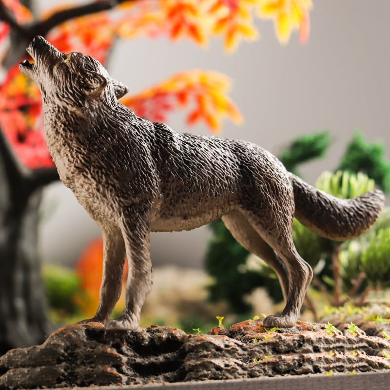 Solid Simulation Wild Wolf Animal Model for Kids Educational Toy