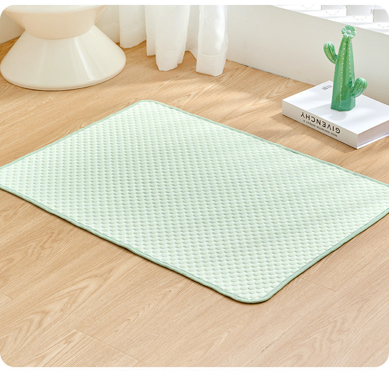 Summer Pet Ice Silk Pad Cooling and Cooling Dog Pad Cat Pad Portable Car Home Cold Pad Breathable Sleeping Pad Mattress