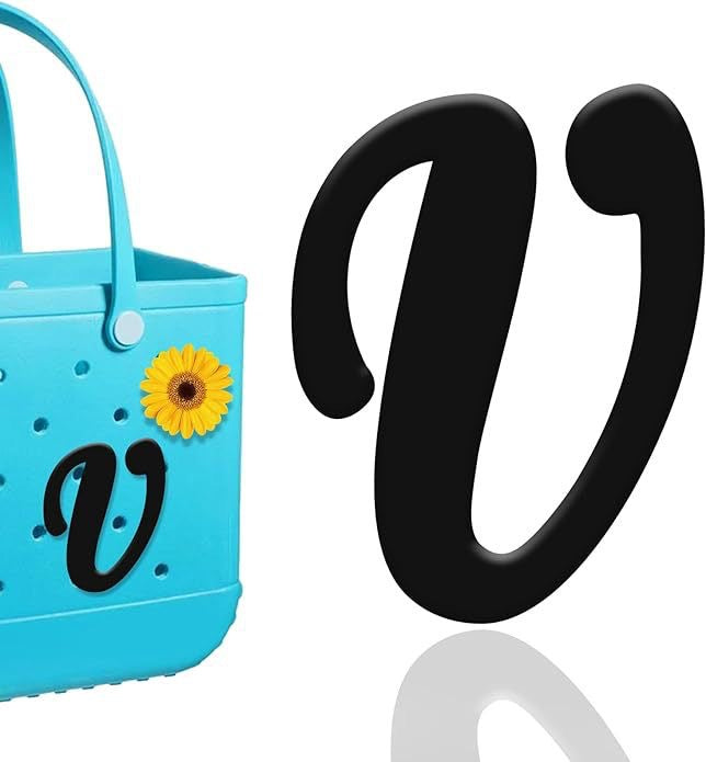 26-piece beach bag with letter accessories