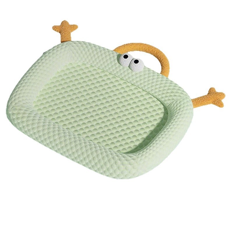 Summer dog MATS suitable for all seasons in the doghouse