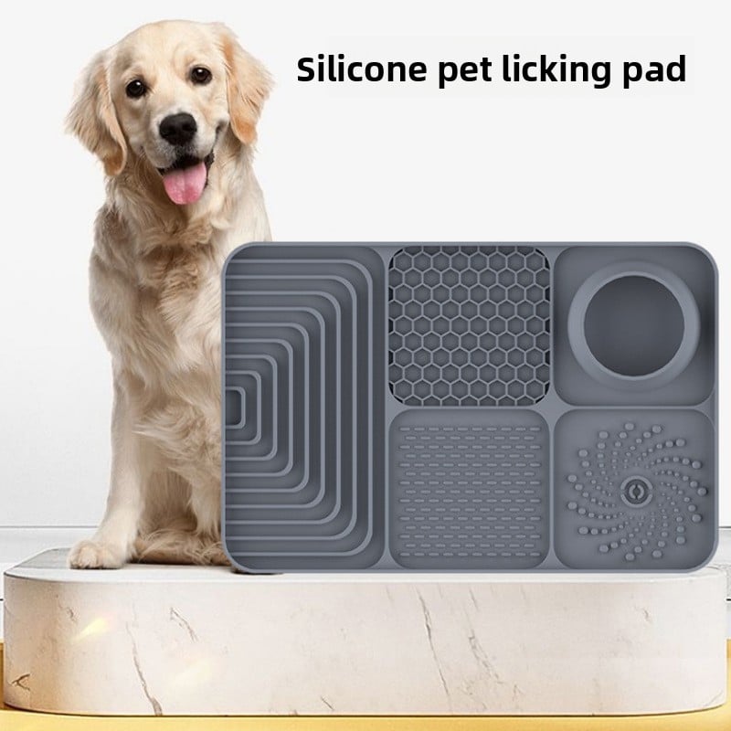 Silicone Pet Lick Placemat Slow Food Mat Pet Tray with Suction Cup Non-slip Cat and Dog Feeding Mat Anti-overflow Anti-choking Mat