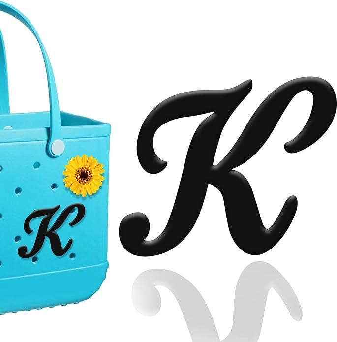 26-piece beach bag with letter accessories