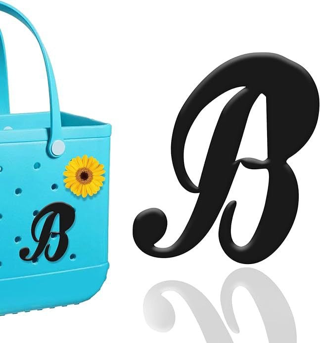 26-piece beach bag with letter accessories