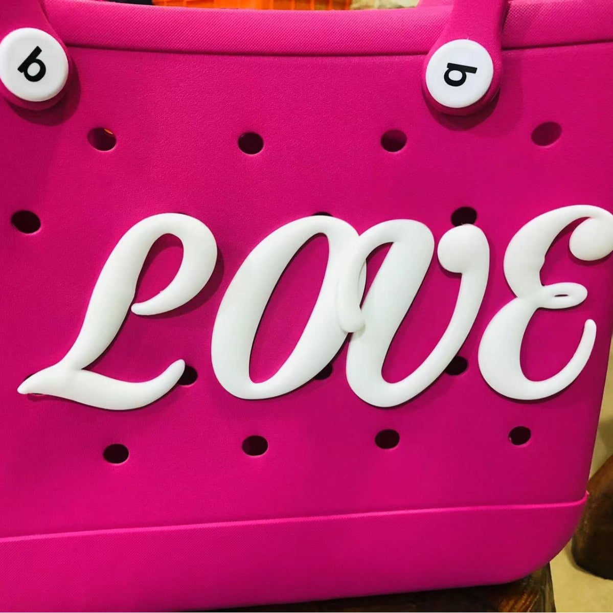 26-piece beach bag with letter accessories