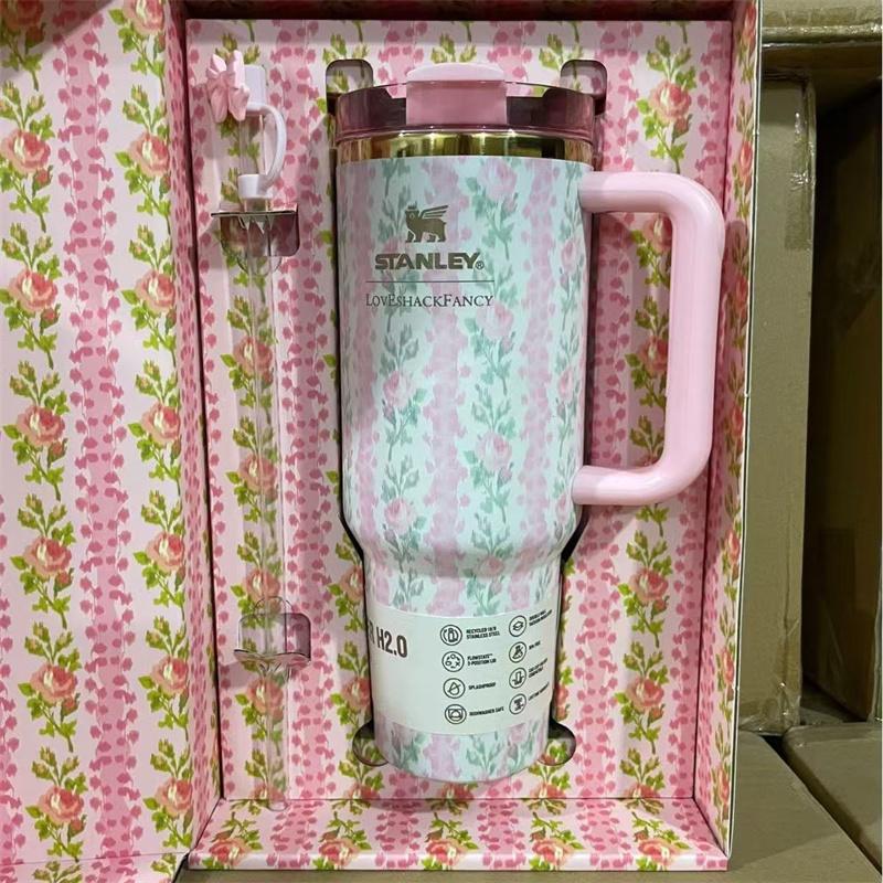 Thermal straw water bottle